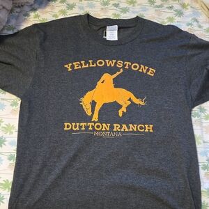 Yellowstone Dutton Ranch Gray Short Sleeve Tee